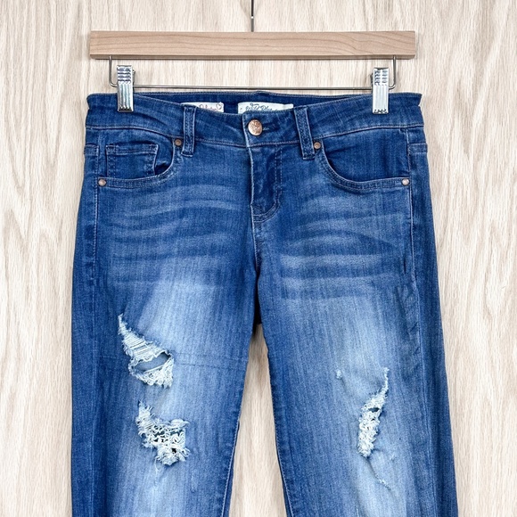 Wild Blue x Sadie Robertson Distressed Legging - Picture 2 of 10